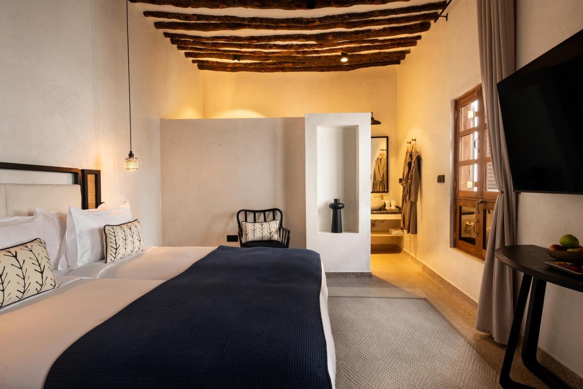 The Neela Boutique Hotel Stone Town Zanzibar Habitación foto